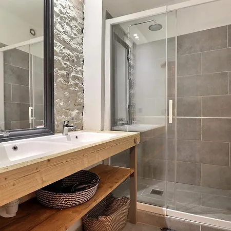 Daire Le Sergent Spacious And Cozy - 1st Arrondissement